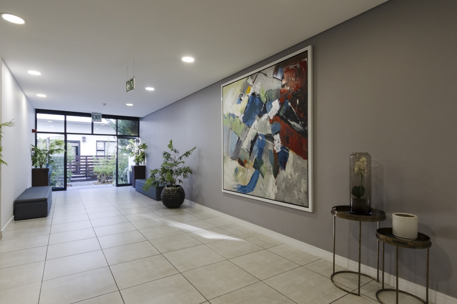 To Let 1 Bedroom Property for Rent in Paardevlei Western Cape